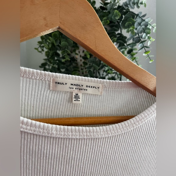 Truly Madly Deeply Ribbed Cropped Longsleeve 🤍 - Picture 2 of 3
